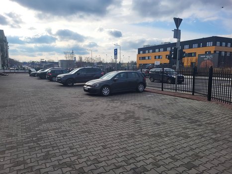 Parking Piaseczno ul. Jana Pawła II 45-3