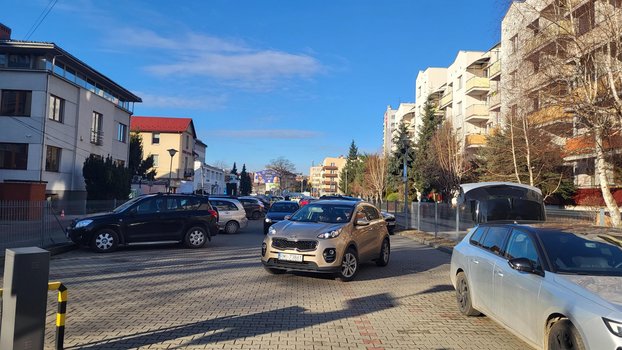 Parking Mikośka Rzeszów ul. Siemiradzkiego-3