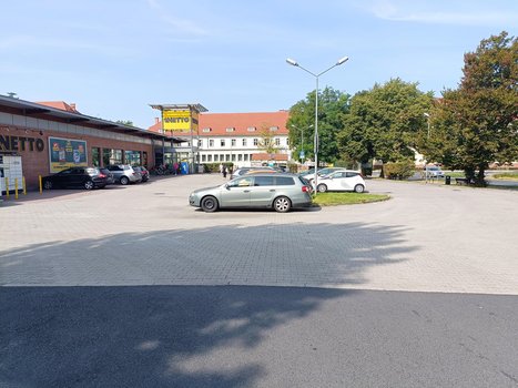 Netto Głogów ul. Armii Krajowej 21-2