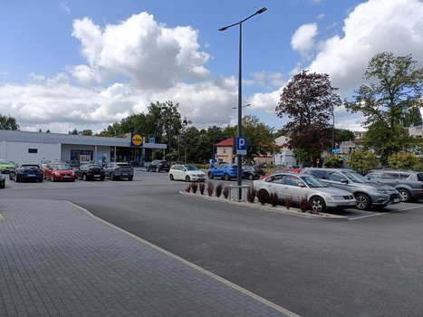 Lidl Łódź ul. Zaolziańska 42-2