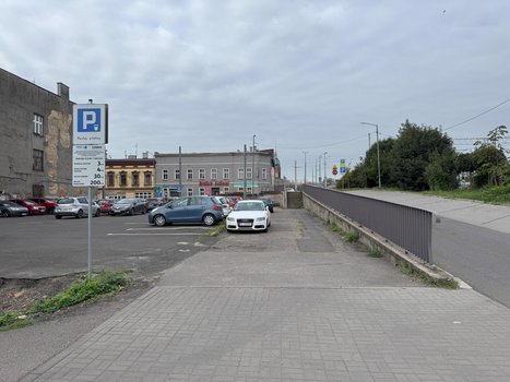 Parking Chorzów ul. Moniuszki 4-3