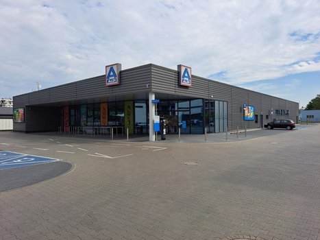 Aldi Poznań ul. Jeleniogórska 8-2