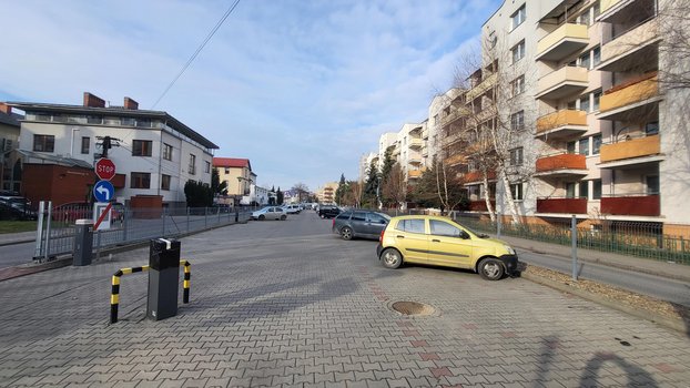 Parking Mikośka Rzeszów ul. Siemiradzkiego-4