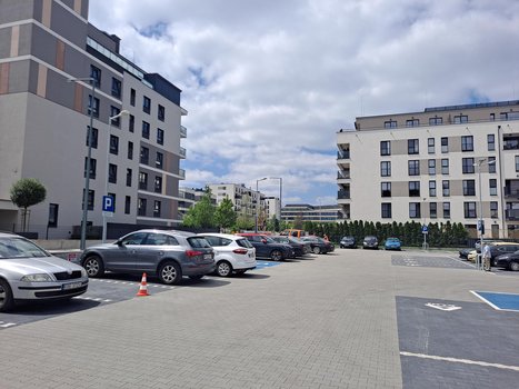 Aldi Warszawa ul. Racjonalizacji 5-2